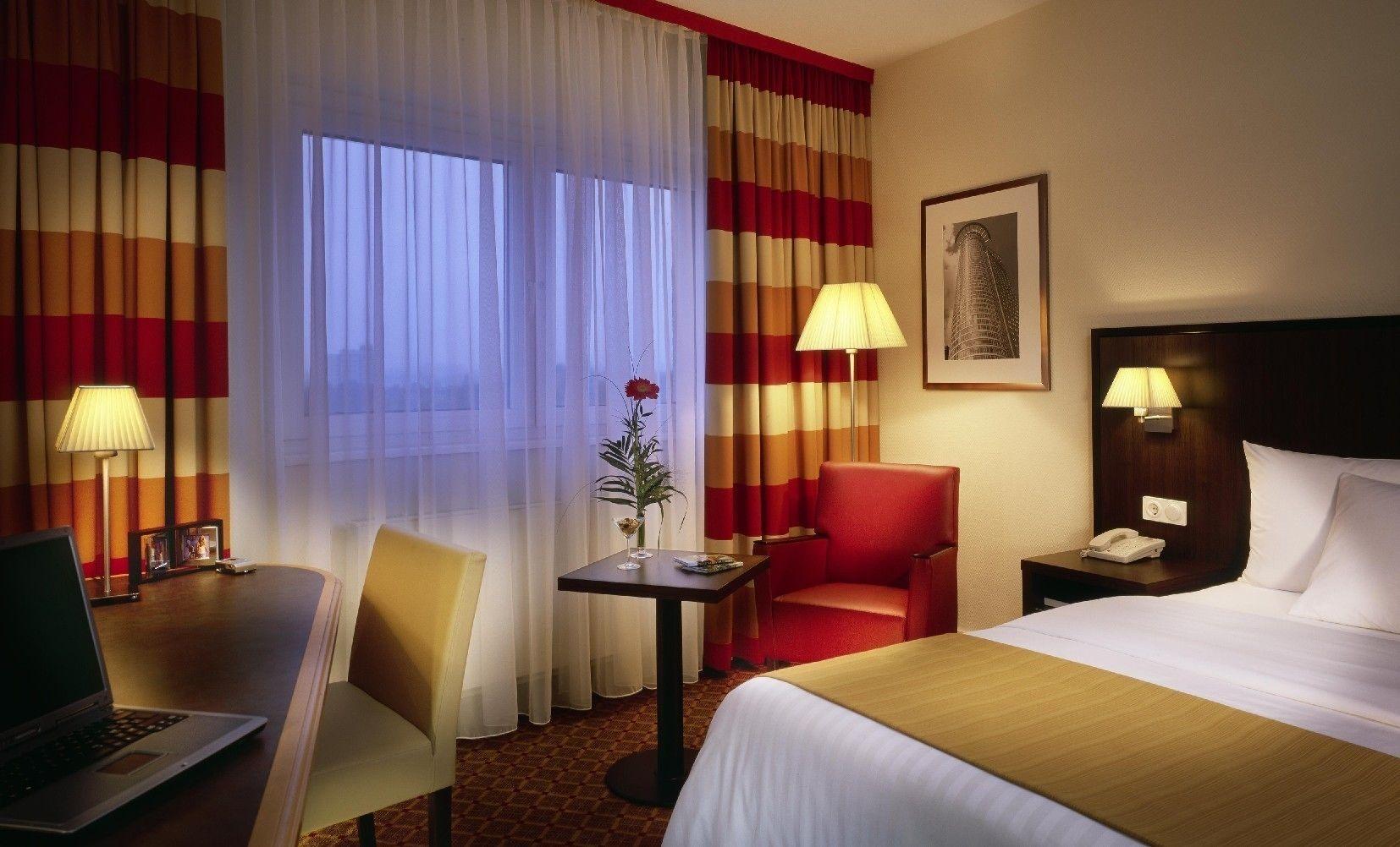 Trip Inn Frankfurt Nordwestzentrum Francfort-sur-le-Main Extérieur photo