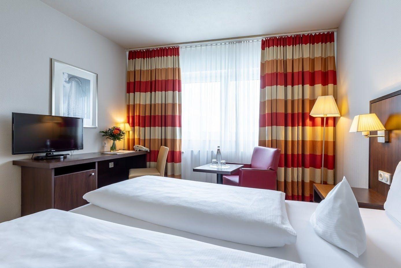 Trip Inn Frankfurt Nordwestzentrum Francfort-sur-le-Main Extérieur photo