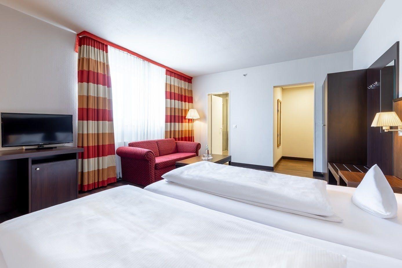 Trip Inn Frankfurt Nordwestzentrum Francfort-sur-le-Main Extérieur photo