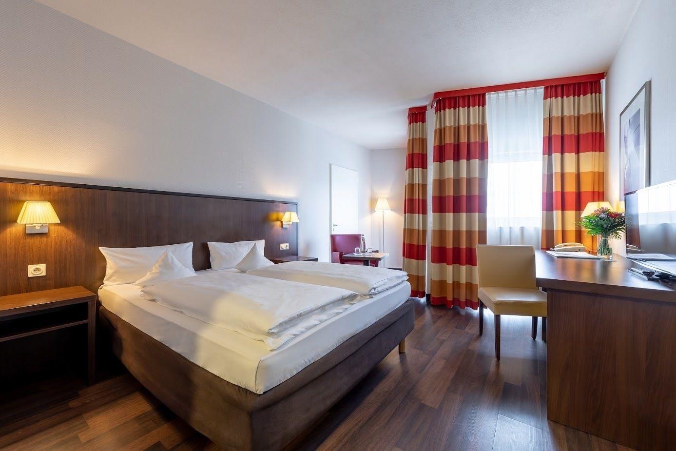 Trip Inn Frankfurt Nordwestzentrum Francfort-sur-le-Main Extérieur photo