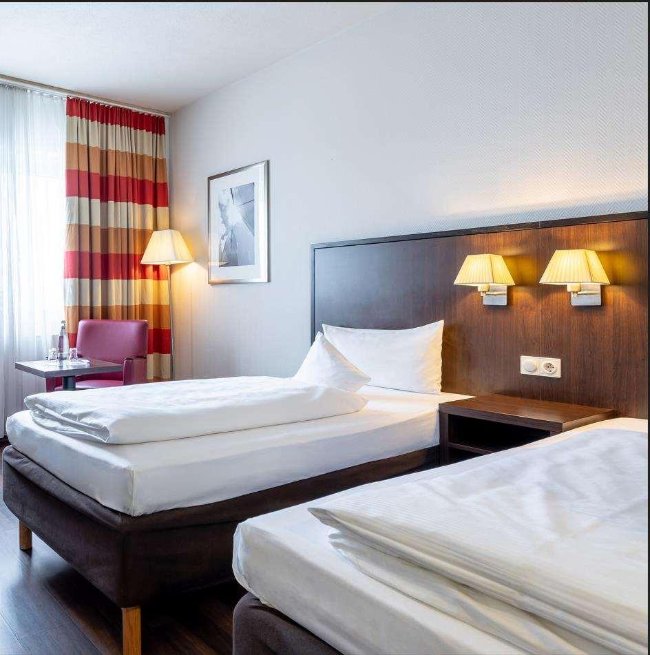 Trip Inn Frankfurt Nordwestzentrum Francfort-sur-le-Main Chambre photo
