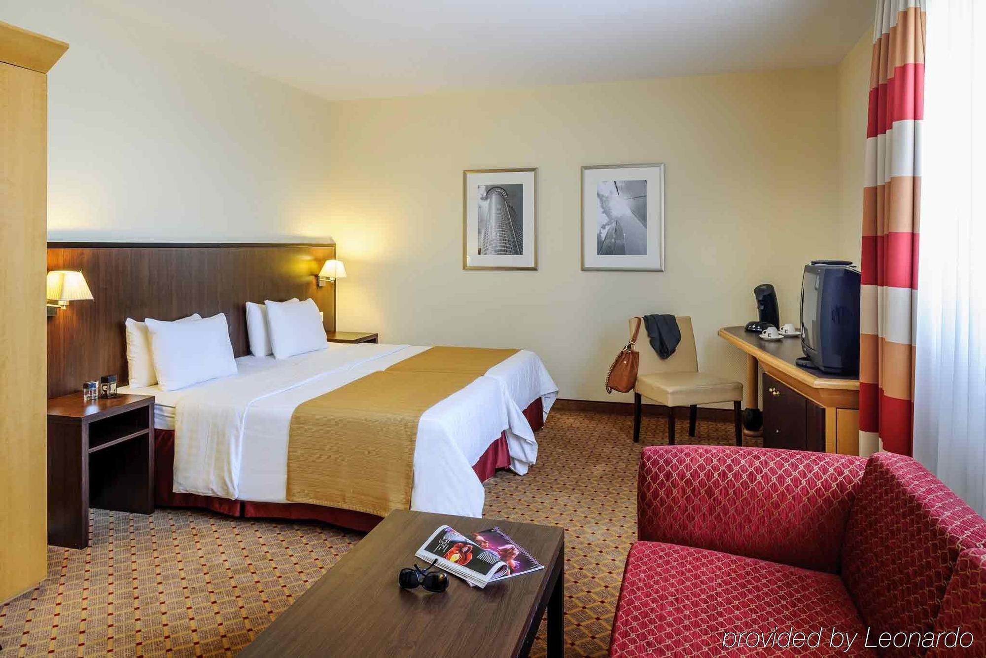Trip Inn Frankfurt Nordwestzentrum Francfort-sur-le-Main Extérieur photo