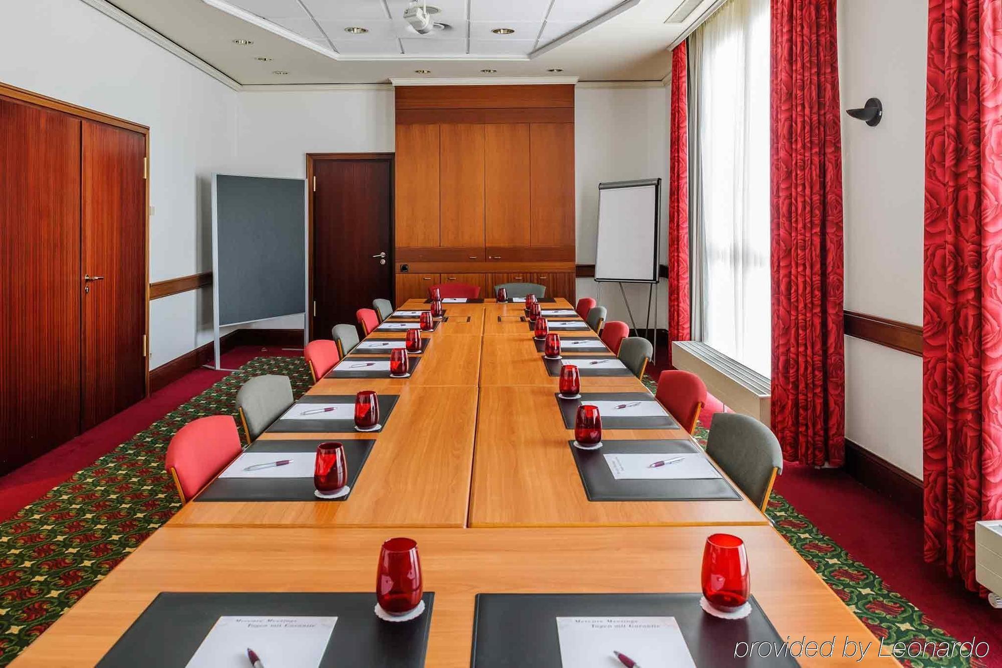 Trip Inn Frankfurt Nordwestzentrum Francfort-sur-le-Main Extérieur photo