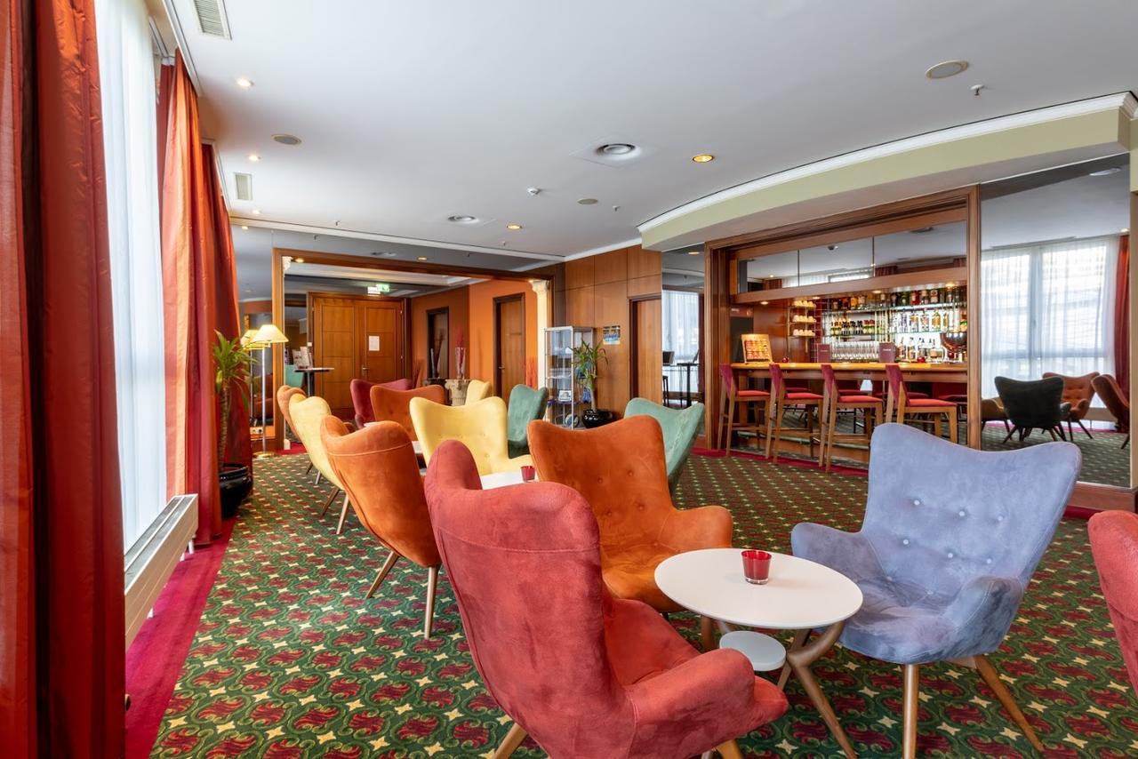 Trip Inn Frankfurt Nordwestzentrum Francfort-sur-le-Main Extérieur photo